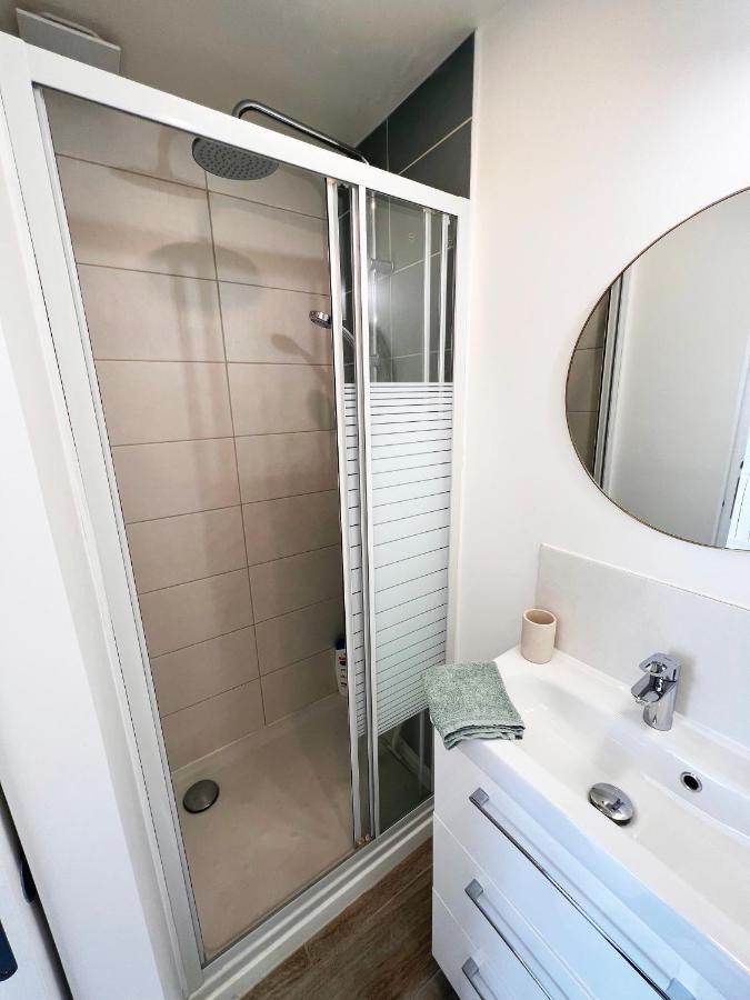 Charmante Maisonnette Au Calme / Jardin Privatif แคลร์มงต์ ภายนอก รูปภาพ